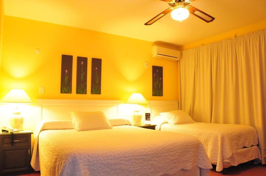 Hotel Urbano Кармело Стая снимка